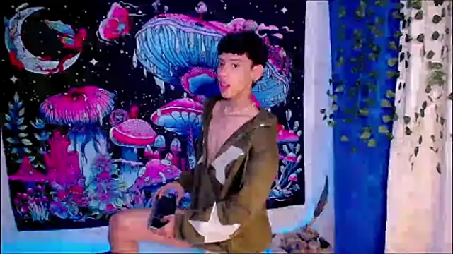 Thedoll_ethan7 webcam