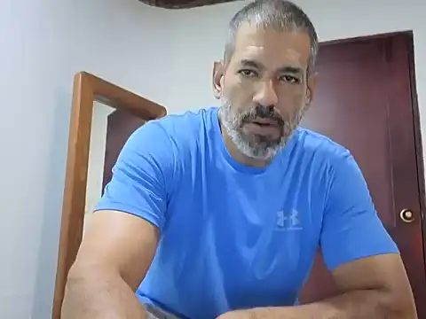 jackbigcock11 webcam