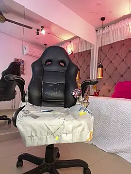 Auri__ webcam