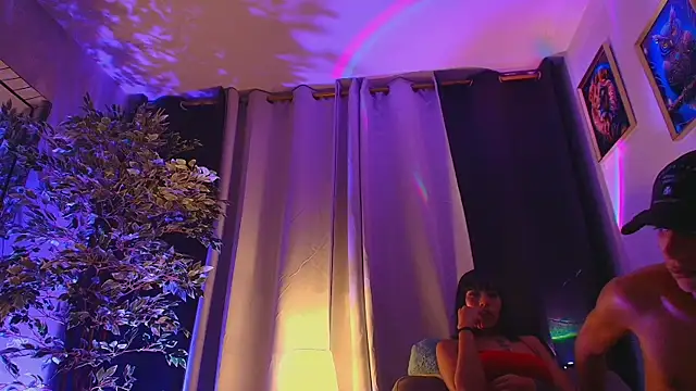 Wild_lovers_ webcam