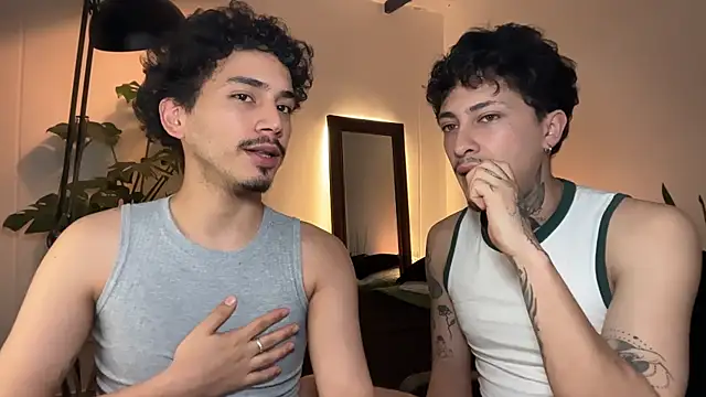 Noah_and_Steven webcam