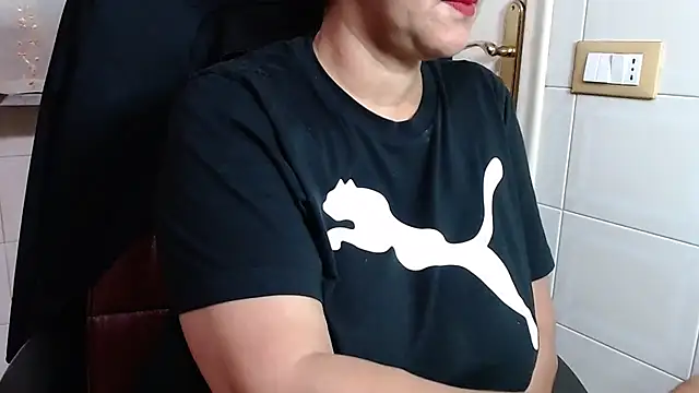 Foxlady2271 webcam