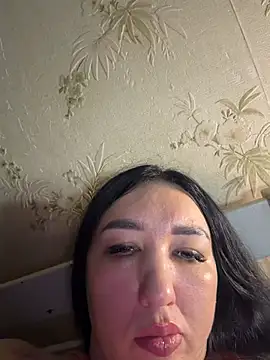 Naughtbaby_2025 webcam
