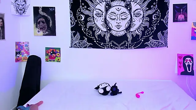 Rose_72 webcam