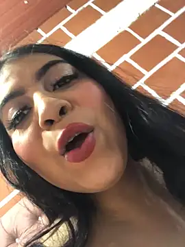 Rachellcooperrr webcam