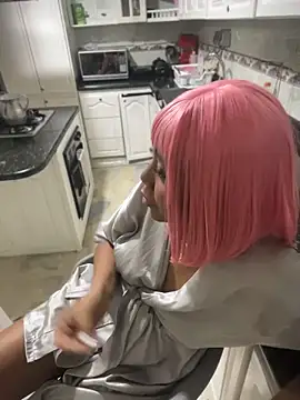 AngelaRoberts webcam