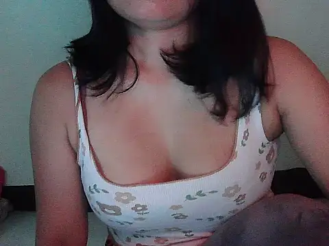 Hot_aya0516 webcam