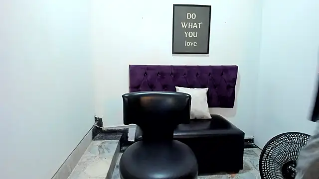 Iansayd333 webcam