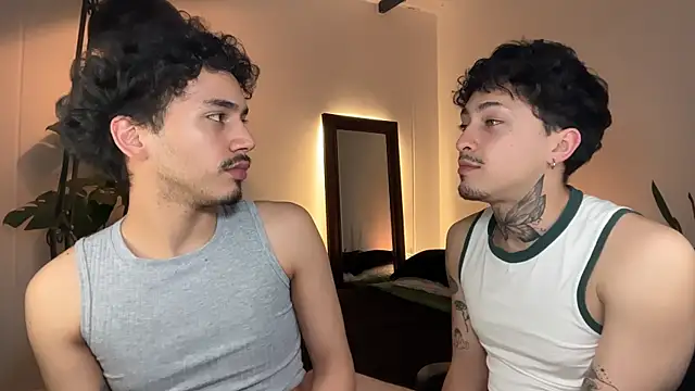 Noah_and_Steven webcam