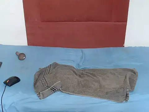 CandyHipsxx4 webcam