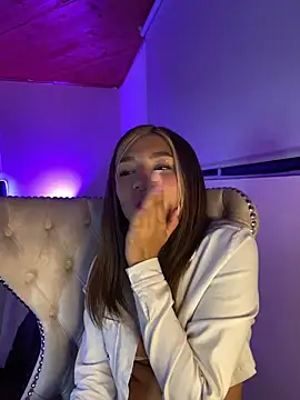 Isabella18_pink webcam