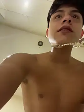 lander_cruz - Lander_Cruz's free webcam - UK Sex Cams