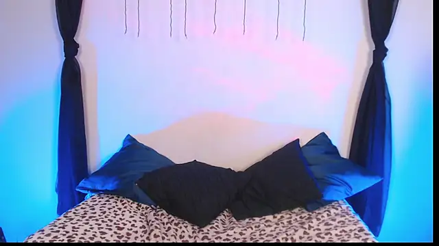 Agatha_Tenebris webcam