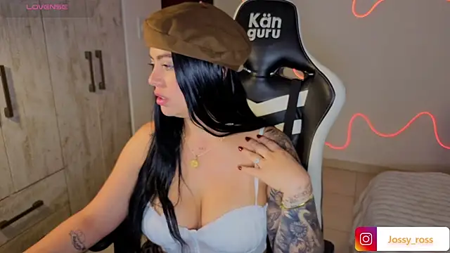 Victoryyy_ webcam