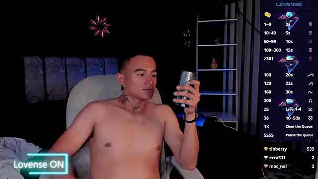 LiamDeep webcam