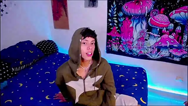 Thedoll_ethan7 webcam