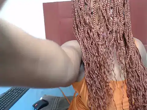 CandyHipsxx4 webcam