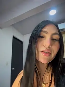Sarahballiston_ webcam