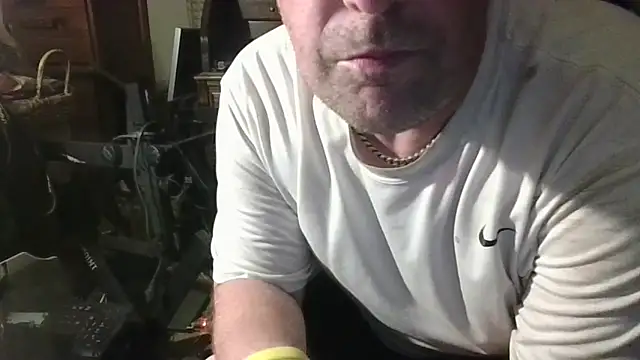 strokingjoe14585 webcam