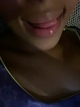 behzinha - Behzinha's free webcam - UK Sex Cams