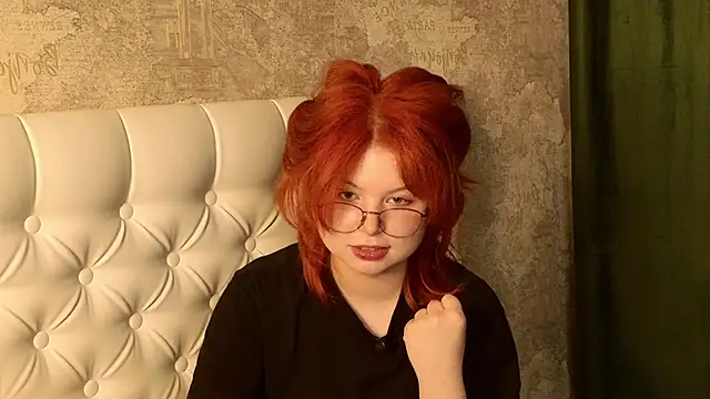 stella_vanila - Stella_Vanila's free webcam - UK Sex Cams