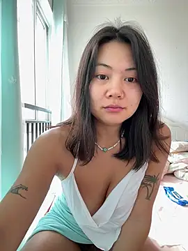 ruanruan05 webcam
