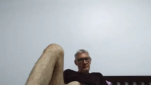 BIGUNCUTHARDCOCK webcam