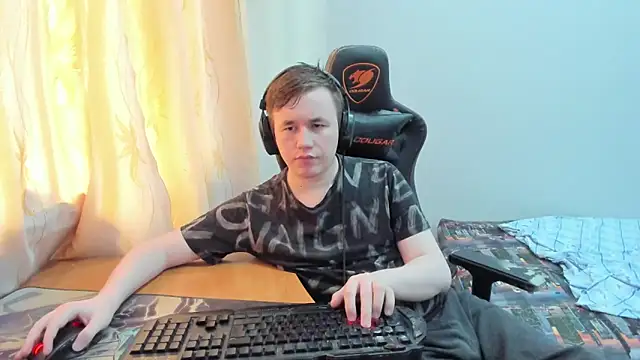 iliaskrislove webcam