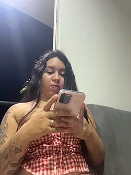 Pretty_Isadora webcam