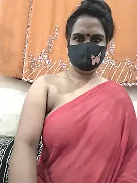 Puja-3232 webcam