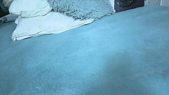 Emma_Foxi webcam