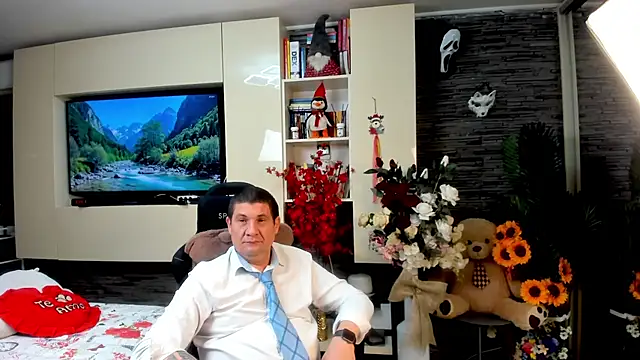 SpartacusDaddy48 webcam