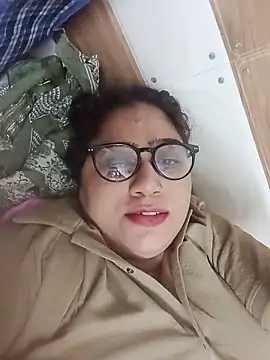 yourchahat27 webcam