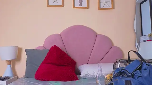 katrina_blaze webcam
