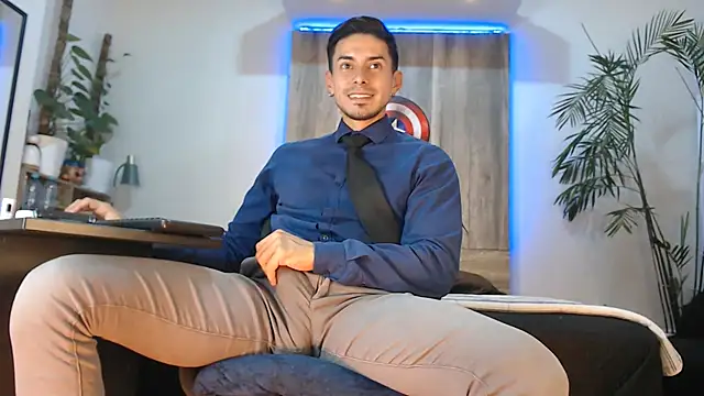 Andrew_4_ webcam
