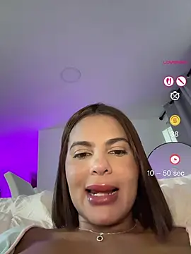 Irina_Velvett webcam