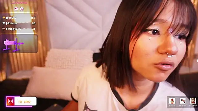 Ivi_Aiko webcam