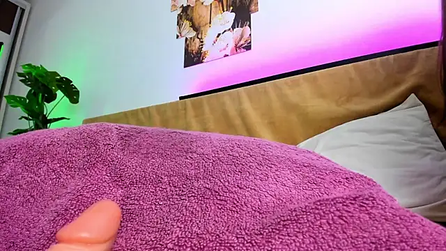 00ingrid webcam