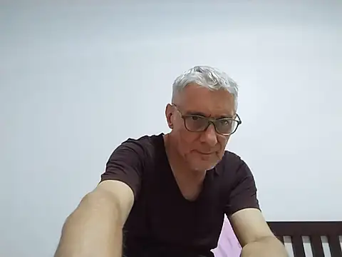BIGUNCUTHARDCOCK webcam
