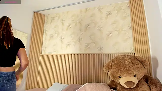 Manuela-hot webcam