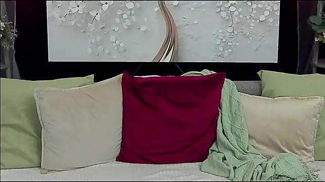 Entitled_Bitch webcam