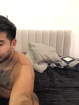 dobledosisok (F milf) - show tits / mostrar tetas
