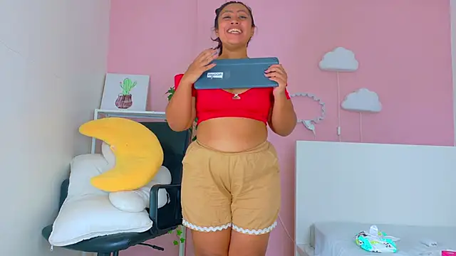 SeleneGibson__ webcam