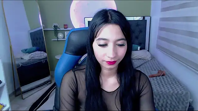 ivvoncute - Ivvoncute's free webcam - UK Sex Cams