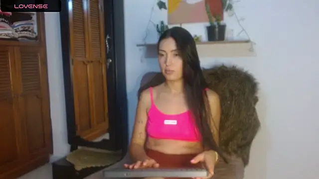 ivanna_dl webcam