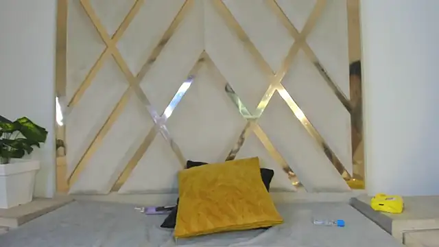 AlexaStormmy webcam