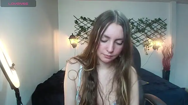VelvetMoon_ webcam