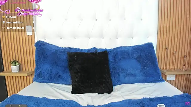 MartinaWestt webcam