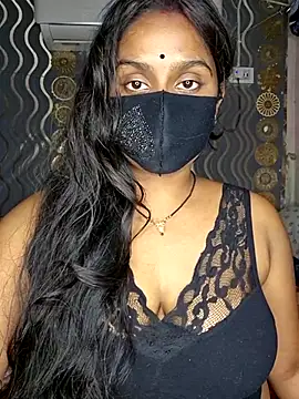 Sweet-Maddlina webcam