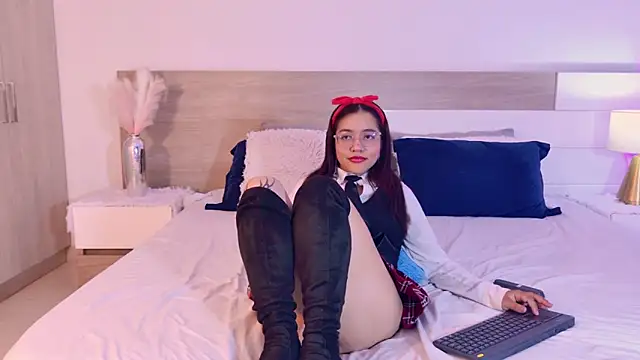 antonellabons - AntonellaBons's free webcam - UK Sex Cams